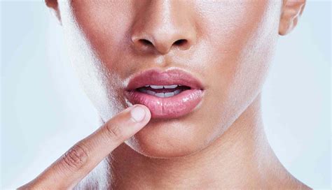 6 Lip Masks You Can Easily Make at Home - lifeberrys.com
