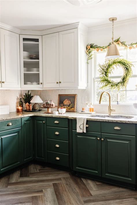 9 Quick Christmas Kitchen Decor Ideas - DESIGN IT. STYLE IT.