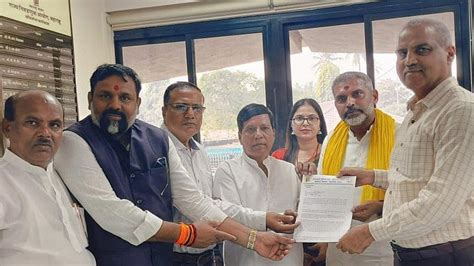 Navi Mumbai: Ulwe RTI Activist, MVA Leaders Demand 30% Ballot Paper ...