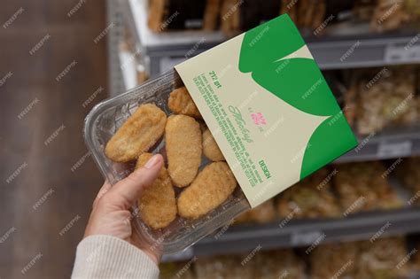 Supermarket vegan food packaging mockup | Premium PSD