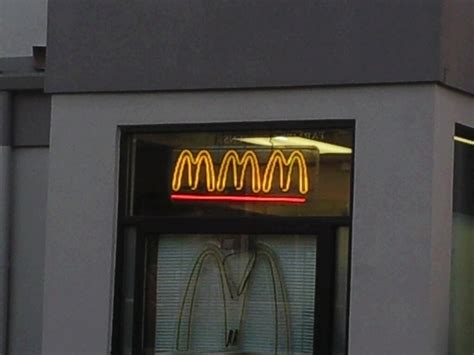 COLUMBUS OHIO NEON: July 2010
