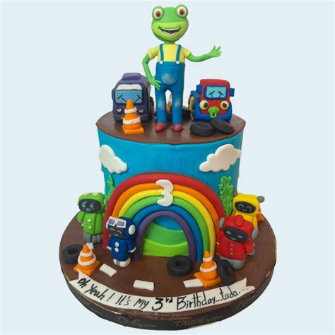 Gecko garage theme cake – Crave by Leena