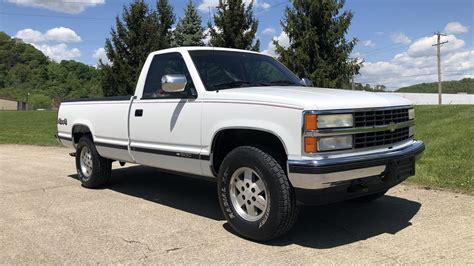 1991 Chevrolet Silverado Pickup at Indy 2021 as W185 - Mecum Auctions