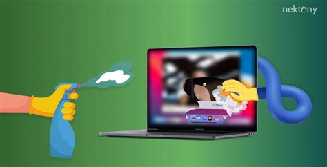 Clean MacBook Pro 2012 Inside 的图像结果