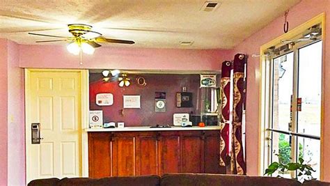 RAMA INN (Bells) - Motel Reviews, Photos, Rate Comparison - Tripadvisor