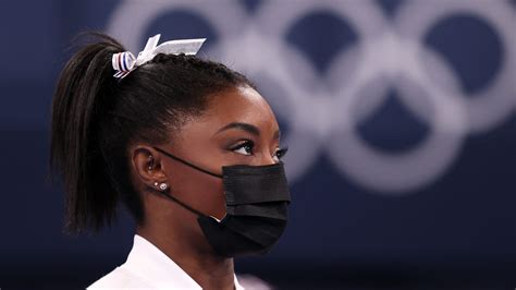Simone Biles focusing on mental health—how to tell if you need a break
