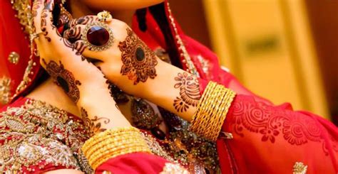 Law Web: Leading Supreme Court Judgment on streedhan of married woman