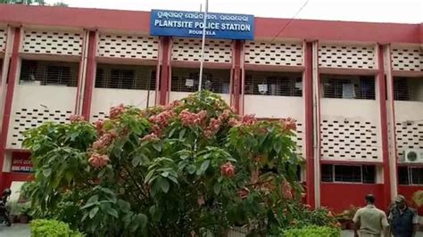 OSAP Constable Arrested For ‘Misbehaving’ With College Girls