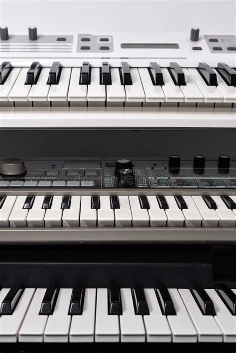 Electric Instruments 的图像结果