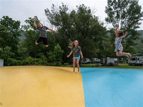 Jellystone Park™ Mill Run | PA Camp-Resort
