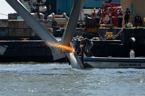 USACE clears wreckage from limited access channel in Port of Baltimore ...