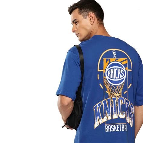 New Era - New Era New York Knicks NBA Championship Oversized T-Shirt ...