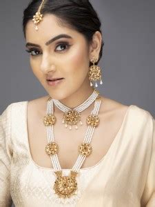 Platinum Earrings - Buy Platinum Earrings online at Best Prices in ...