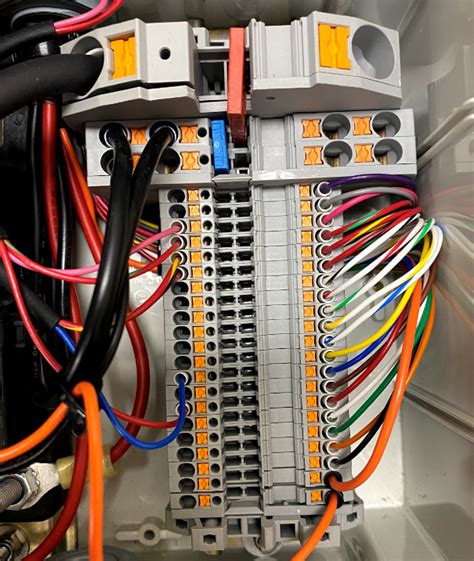 Junction Box Connection 的图像结果