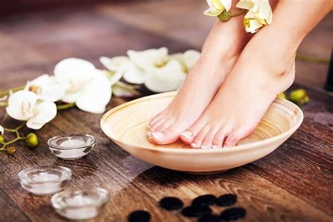 DIY Foot Detox At Home - BeBeautiful