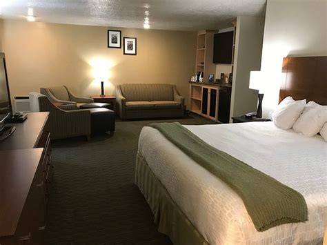 DINOSAUR INN & SUITES (Vernal, Utah) - Hotel Reviews, Photos, Rate ...