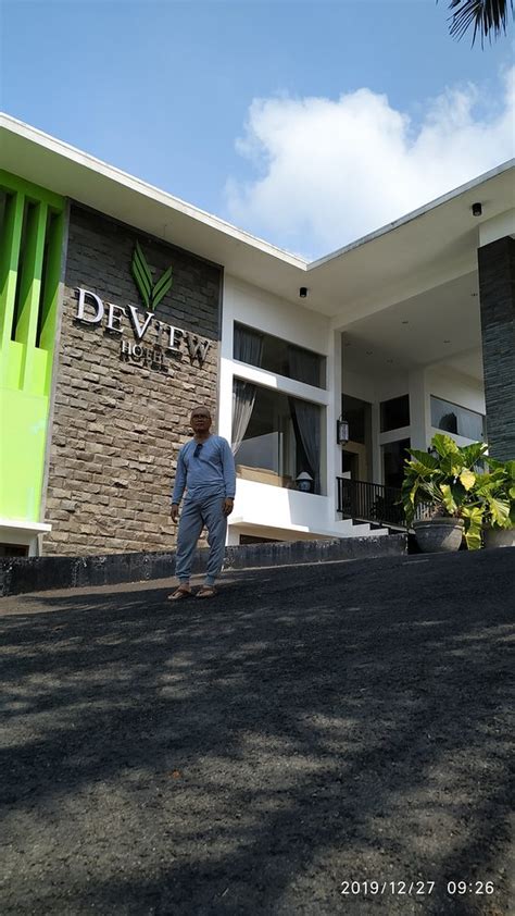 DE VIEW HOTEL BATU (Punten) - Hotel Reviews, Photos, Rate Comparison ...