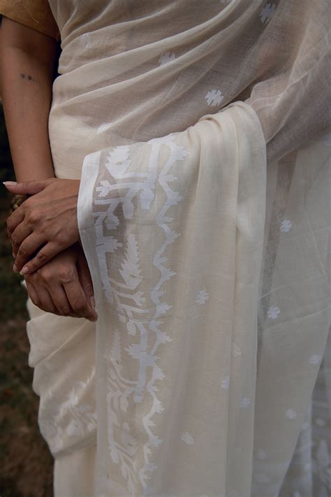 Handloom Off White Pure Cotton Jamdani Saree with White Woven Border