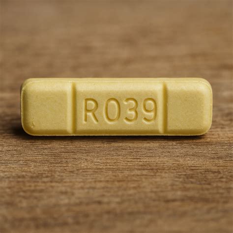 R039 Yellow Xanax Bar (2mg): Effects, Identification, and Risks