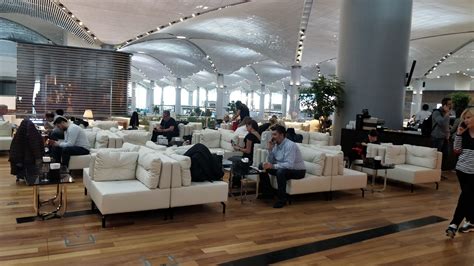 LOUNGE CHECK: Turkish Airlines Lounge at Istanbul International Airport ...