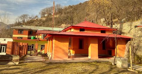 This Village In Uri Sector Hasn't Seen Migration Of Kashmiri Pandits ...