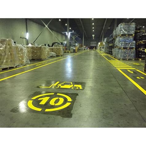 Concrete Floor Paint Acrylic Floor Paint Factory OHS Line Paint 5 kg Price