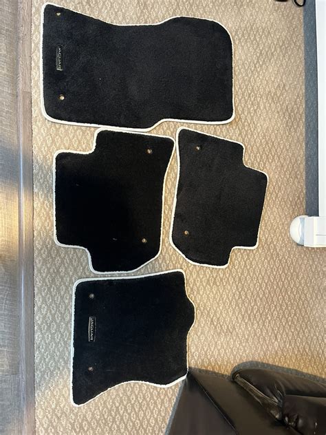 JAGUAR F-PACE X761 Floor Mat Set Genuine for Sale - emgCarTech