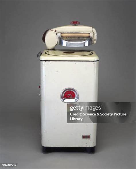 Mangle Machine 的图像结果