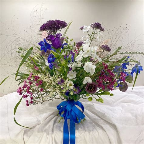 Flower School: Autumn Hand-tied Bouquet Workshop, 58-60 Morningside Rd ...