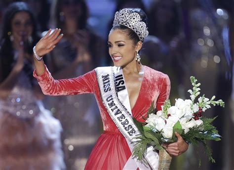 Miss USA Olivia Culpo Crowned Miss Universe; Former Contestant Loses ...