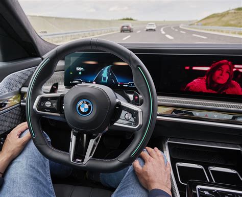 BMW first car maker to get approval for Level 2 & 3 combination ...