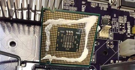 CPU a 90 grados en reposo | Mediavida