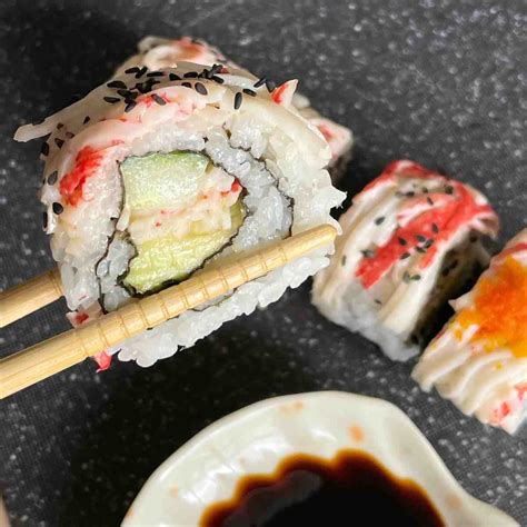 Kani Sushi Roll