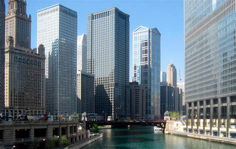 Ricardo Bofill Taller de Arquitectura · 77 west wacker drive · Divisare