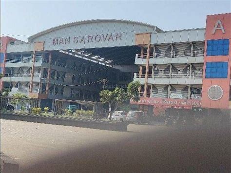 Man Sarovar Residency and Plaza in Kamrej, Surat: Price, Brochure ...