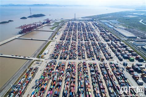 刚刚！宁波舟山港集装箱吞吐量超2500万箱_央广网