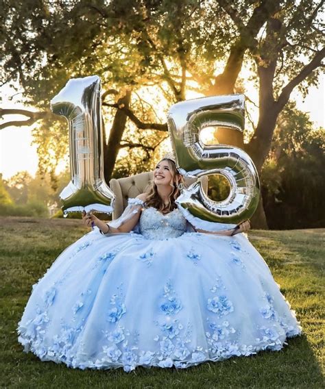 A Complete Guide to Quinceanera Traditions - eventsbyraina.com