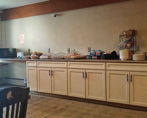 THE VALLEY INN ASCEND HOTEL COLLECTION - 2026 Hotel Reviews, Photos ...