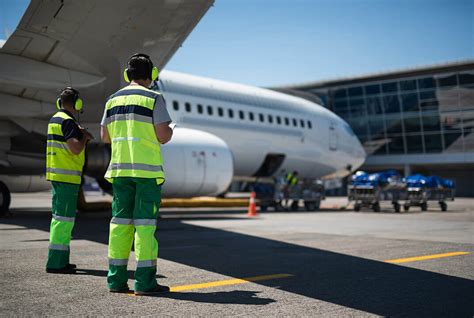 The Ins & Outs Of Airline Operations Management