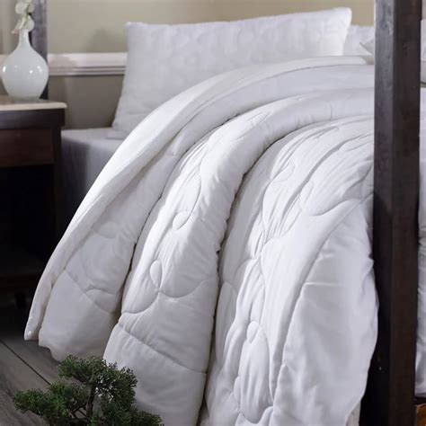 Buy MASPAR Diamonique Excel Single Duvet from Maspar at just INR 17499.0