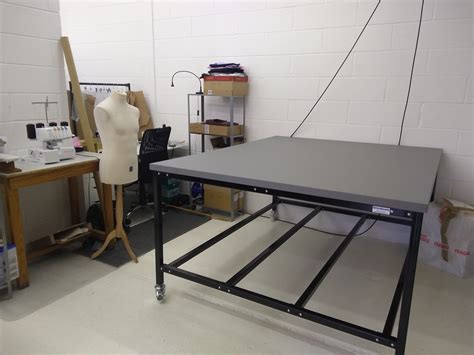 Cutting Table - Packing Tables by Spaceguard