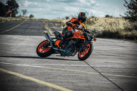 KTM 990 的图像结果
