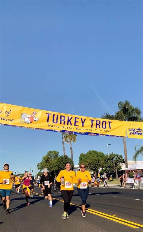 Torrance Turkey Trot Fun Run, Sam's Club (2601 Skypark Dr, Torrance, CA ...