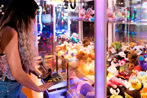 Claw Machine Unlocked 的图像结果