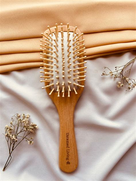 Premium Teak Wood Hair Brush - Medium – befitnaturally.com