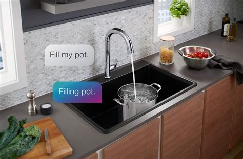 High-Tech Kitchen Faucets 的图像结果