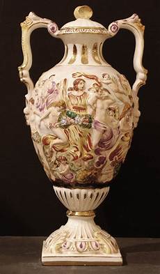 vasi capodimonte antichi vaso in ceramica capodimonte node field autore vasi capodimonte antichi vaso in ceramica capodimonte node field autore