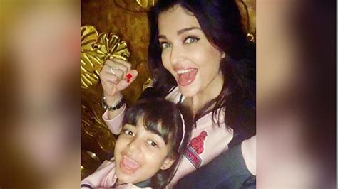 Aishwarya Rai Bachchan, Aaradhya cheer for Abhishek Bachchan's Jaipur ...