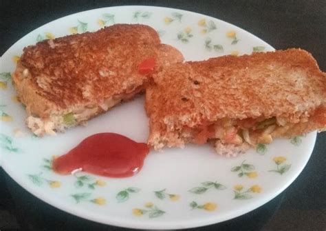Sandwich Treat Recipe by Subhashni Venkatesh - Cookpad