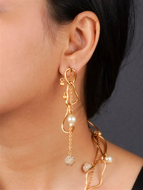 White Color Gold Plated Faux Diamond Necklace Set - CZSET334 – Mortantra